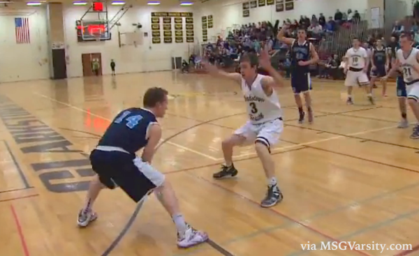 Suffern High School’s Kevin Jefferson catches, jab steps and prepares to shoot in an exciting game with Clarkstown South./Photo via MSGVarsity.com