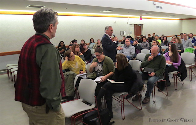 Town of Ramapo Supervisor Christopher St. Lawrence attended a presentation by Dr. Chuck Stead on the history of paint sludge contamination in Torne Valley. St. Lawrence introduced a Pilgrim Pipelines resolution opposes the pipelines and the danger the present to the Ramapo River watershed and public water supplies of Suffern and Rockland County residents.